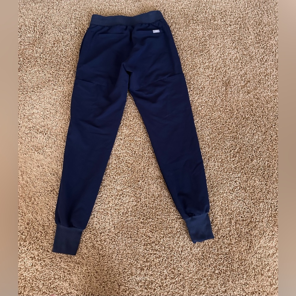 SOLD NA HTF Figs Navy Qua Jogger Pants XXS - Picture 9 of 13